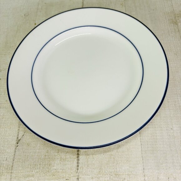 Crate & Barrel CBL141 BLUE LINE White Porcelain Blue Verge 8" Salad Plates Set 4 - Picture 2 of 16